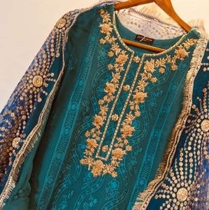 Meet your Posher, Maryam